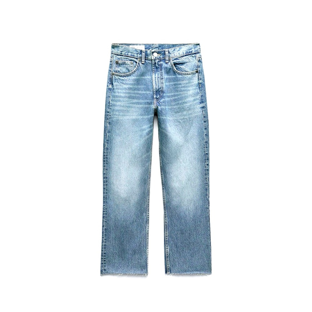 ZARA NWT TRE STRAIGHT LEG JEANS WITH A HIGH WAIST